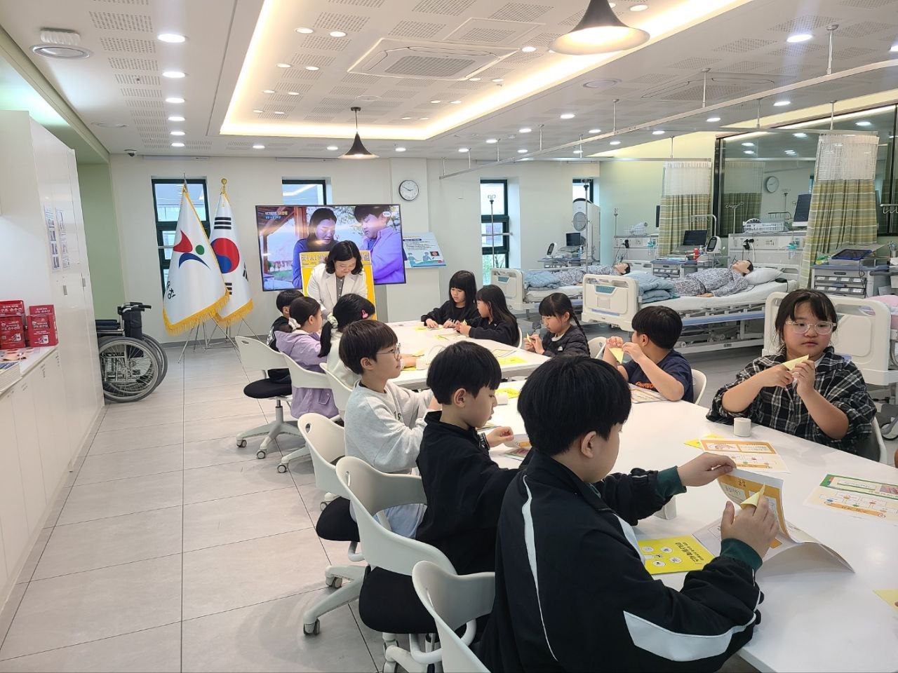 인체 탐험부터 응급처치까지,  토요일에 만나는 행복한 건강 체험 교실