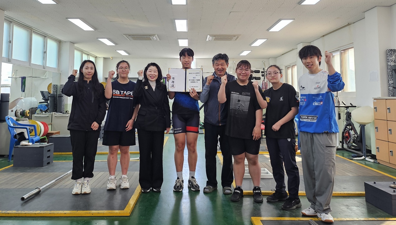 부산북부교육지원청, 제54회 전국소년체육대회’출전선수 격려 관내 초, 중 36교 29종목 대표선수 132명 격려